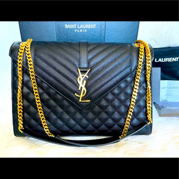 🍾🥂SOLD🥳Large Saint Laurent Envelope Handbag - Picture 2 of 15